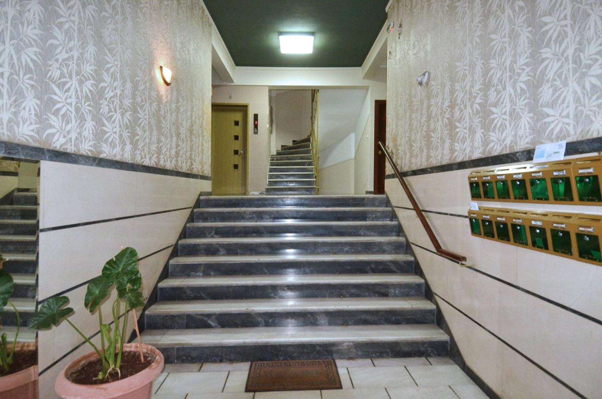 A Minimal Retire At Kypseli With An Amazing View Apartamento Atenas Exterior foto